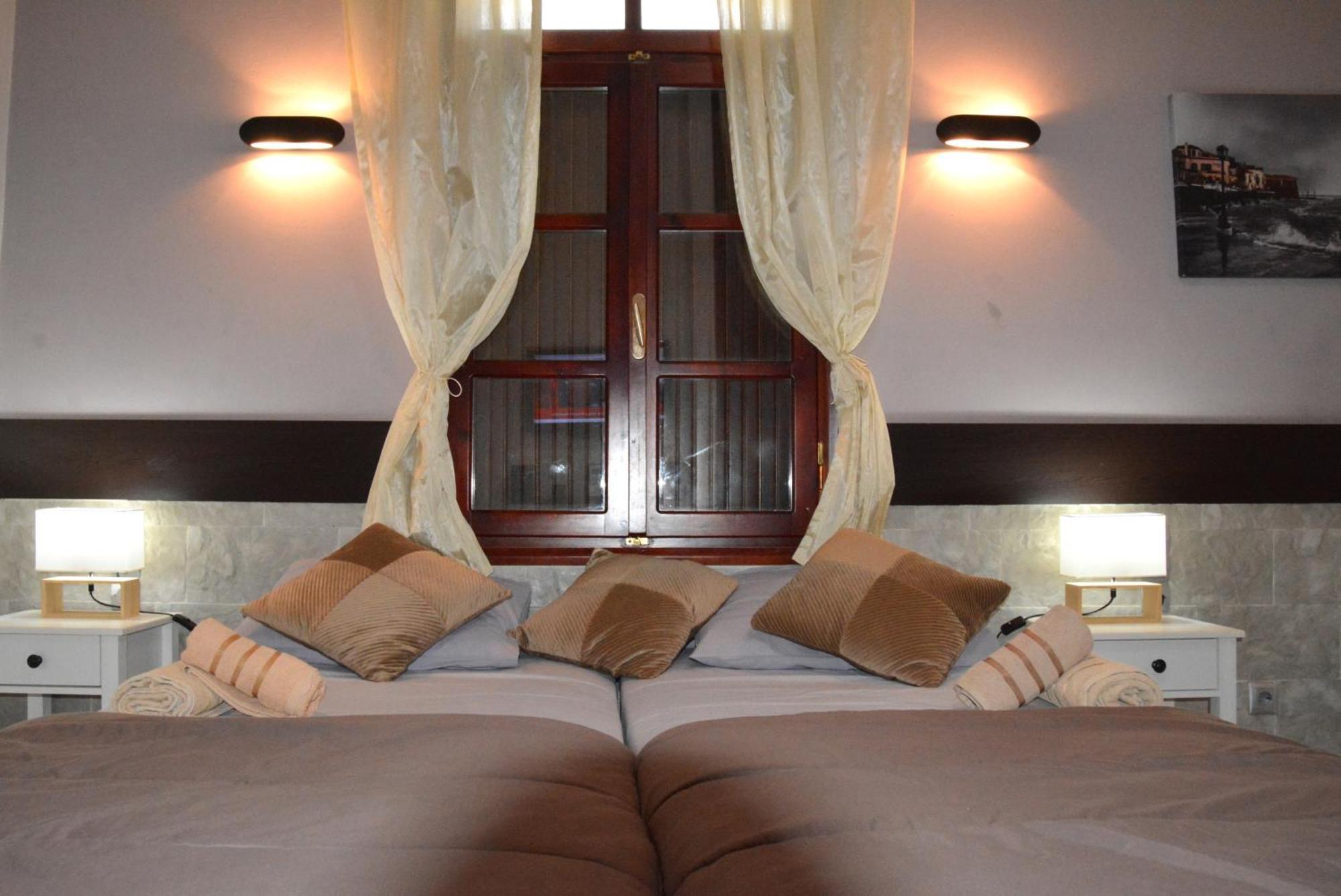 Enetiko Rooms Ханя Екстериор снимка