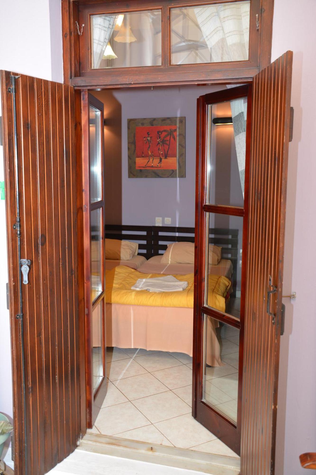 Enetiko Rooms Ханя Екстериор снимка