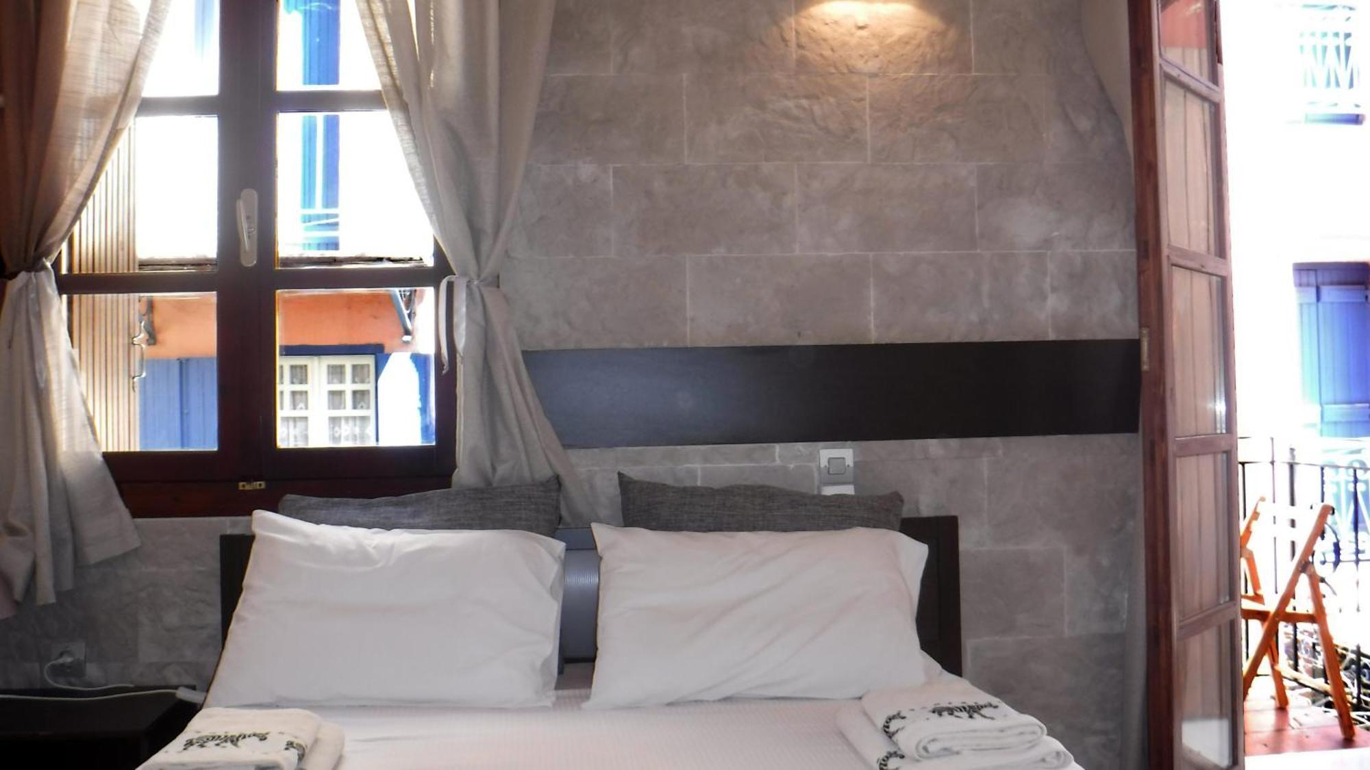Enetiko Rooms Ханя Екстериор снимка