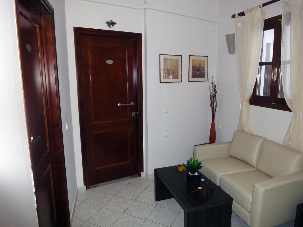 Enetiko Rooms Ханя Екстериор снимка